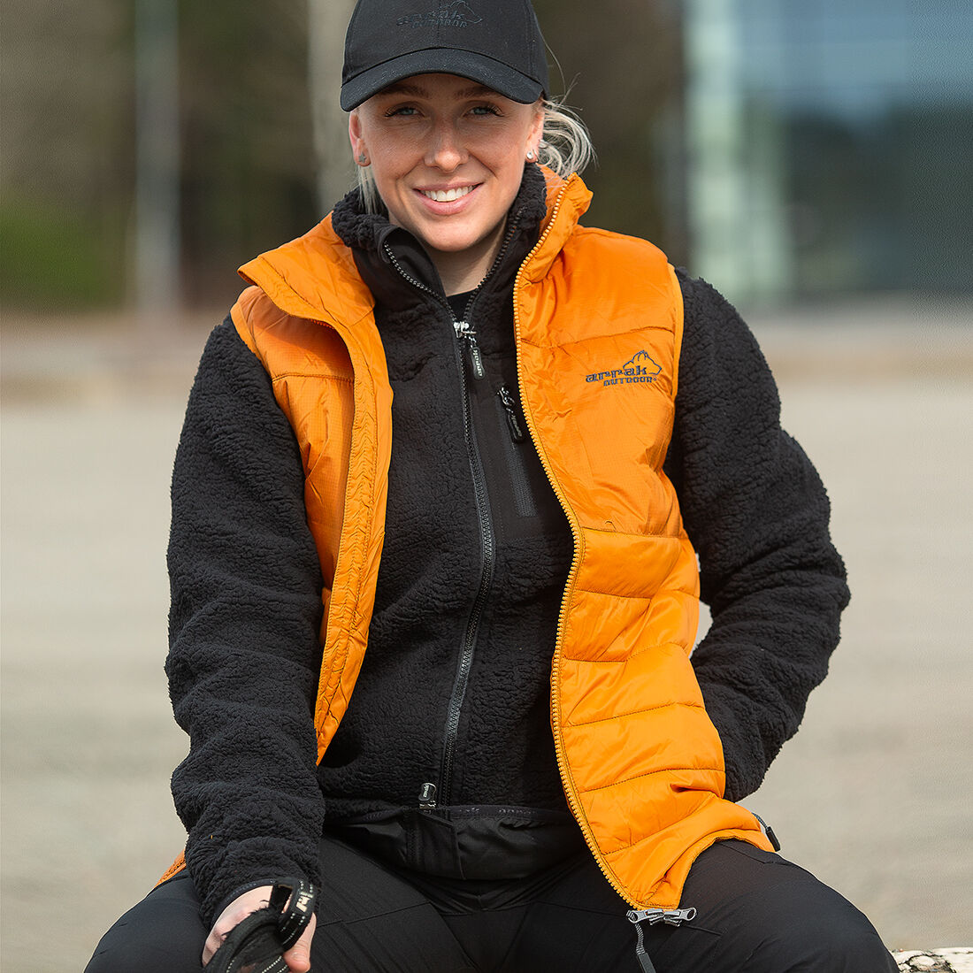 Arrak Outdoor Warmy Väst Dam Guld